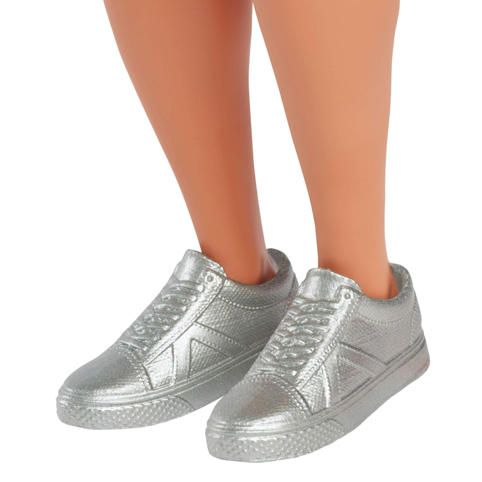 Barbie Fashionistas bambola Ken con abbigliamento da spiaggia