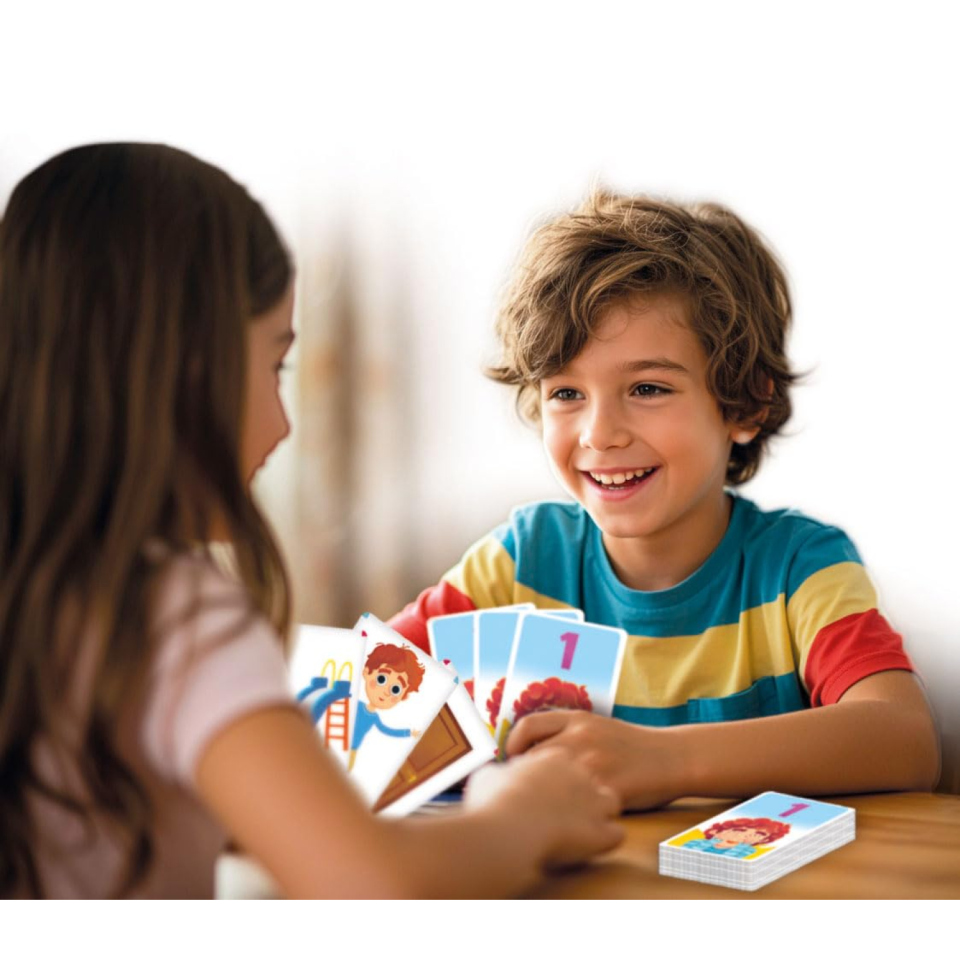 Clementoni Nascondino – Gioco di Carte Strategia e Osservazione 5+