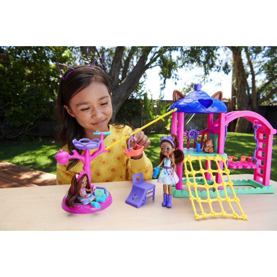 Enchantimals City Tails playset parco giochi con 4 personaggi