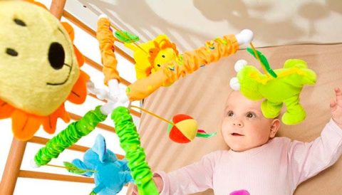 Giochi per neonato 1 mese