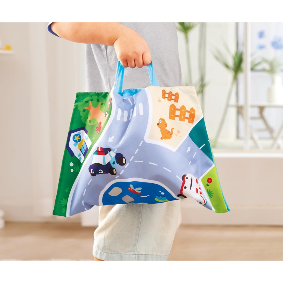 Hape Set Auto di Peluche Pull-Back con Tappetino Gioco