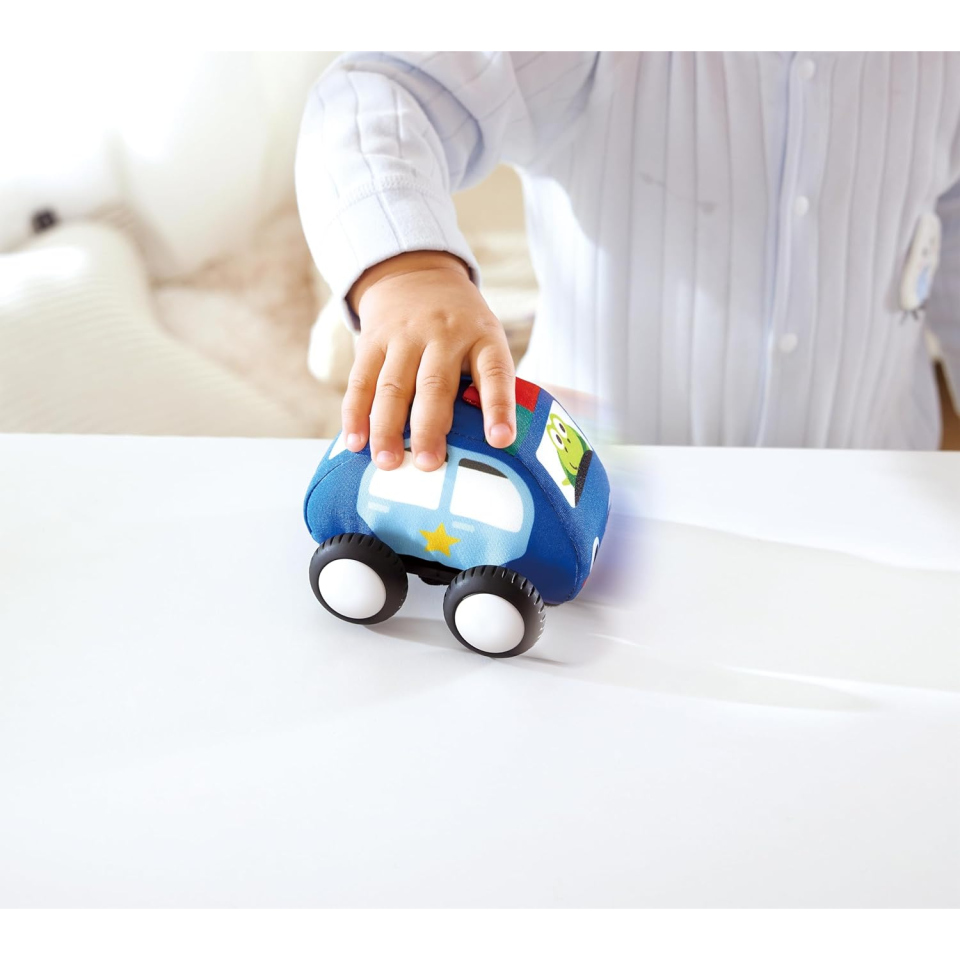Hape Set Auto di Peluche Pull-Back con Tappetino Gioco
