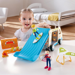 Hape Camper Avventura Trasformabile con Bambole e Accessori