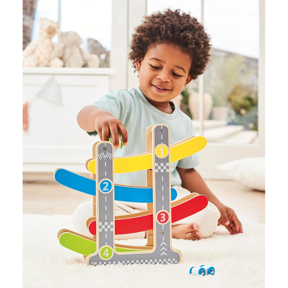 Hape Circuito Macchinine in Legno con Pista e Parcheggio