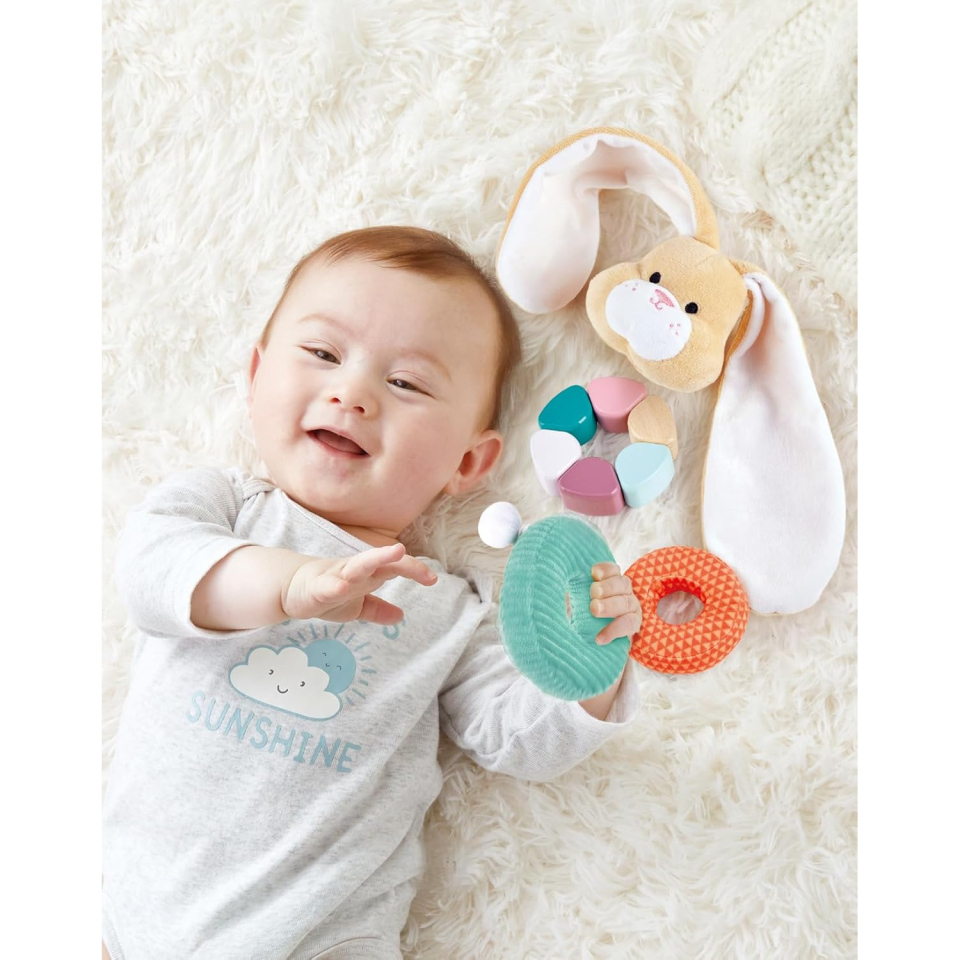 Hape Coniglietto Impilabile in Legno e Tessuto dai 10 Mesi