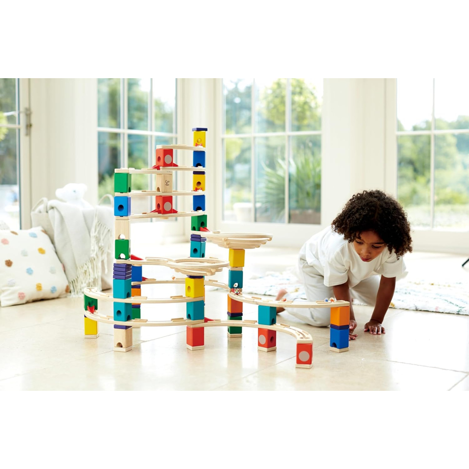Hape Quadrilla Ciclone – Pista Biglie in Legno 198 Pezzi