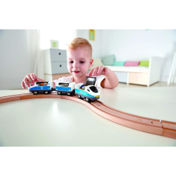 Hape Set Treno Passeggeri con Pista a 8 in Legno