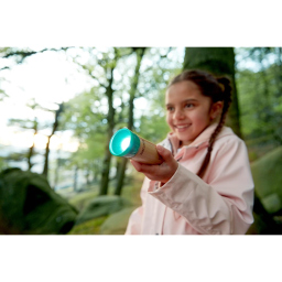 Hape Nature Fun Torcia a Manovella in Bambù – Senza Batterie, dai 4 Anni