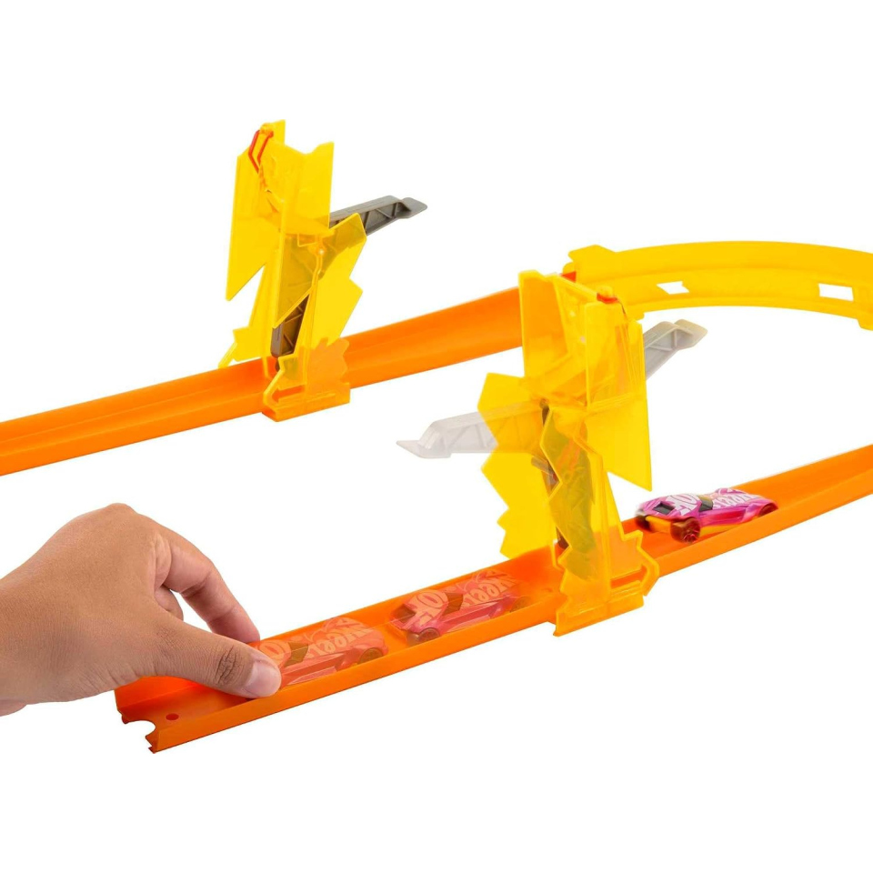 Hot Wheels Box Track Builder Energia – Pista Modulare con Macchinina