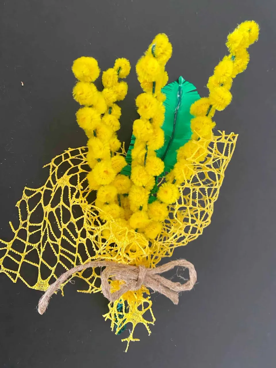 Mimosa fai da te - Regalo per la Festa della Donna