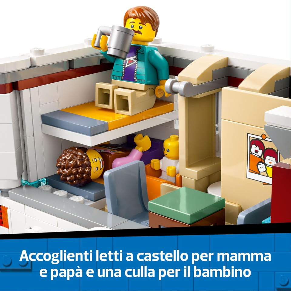 LEGO City Camper Van delle Vacanze – Set da Costruire con 3 Minifigure