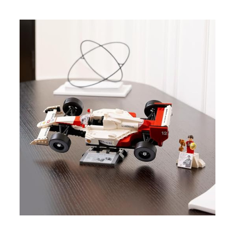 LEGO Icons McLaren MP4/4 con Ayrton Senna 10330
