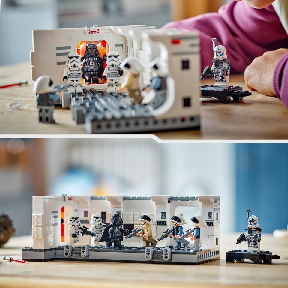 LEGO Star Wars Imbarco sulla Tantive IV 75387 con Darth Vader
