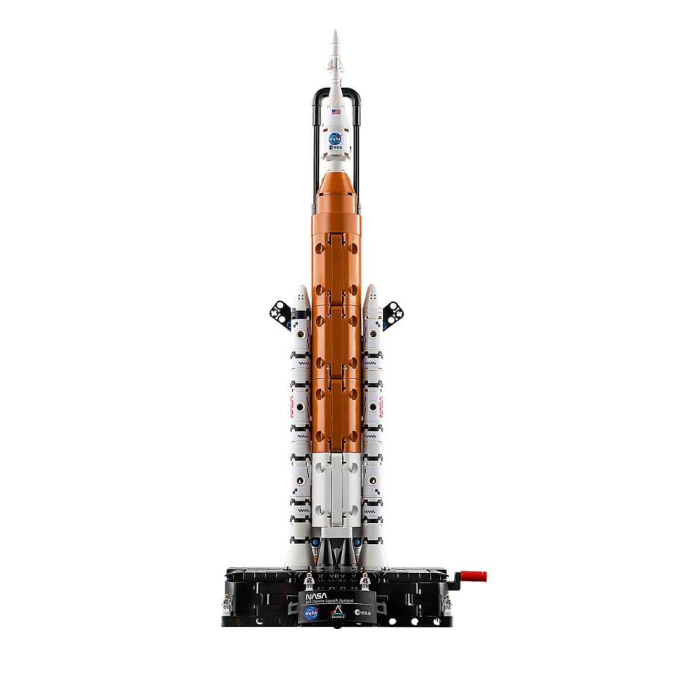 LEGO Technic Razzo NASA Artemis con Sistema di Lancio