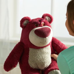 Peluche Lotso Disney Store – Toy Story 32 cm