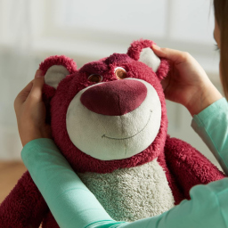 Peluche Lotso Disney Store – Toy Story 32 cm