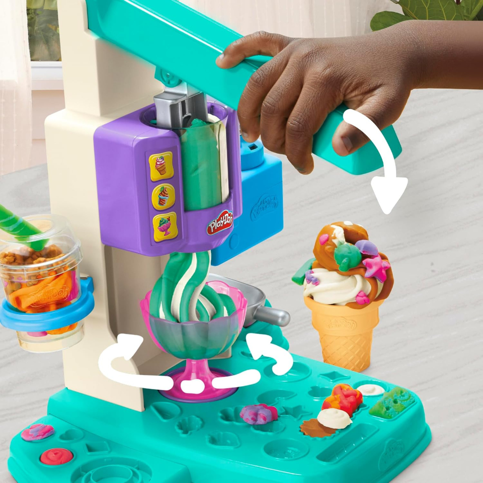 Play-Doh Il Mio Gelato Arcobaleno, gelatiera dai 3 anni