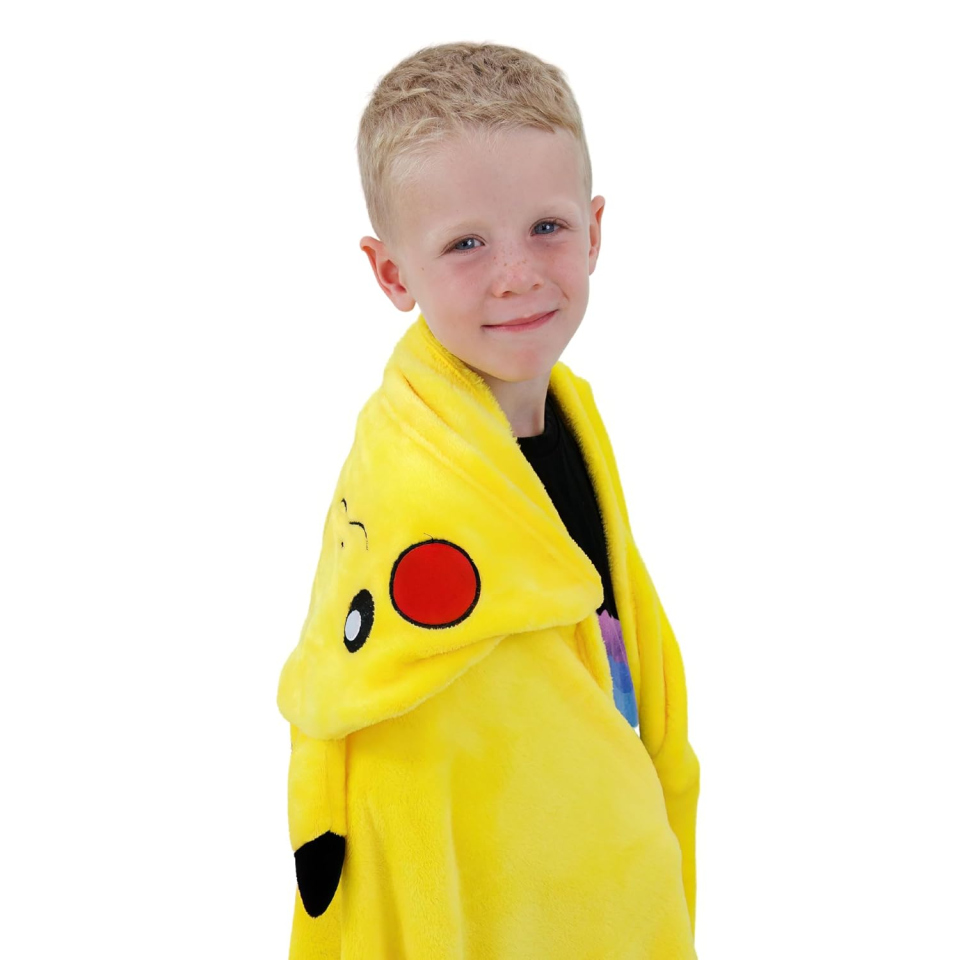 Pokémon coperta con cappuccio Pikachu in pile