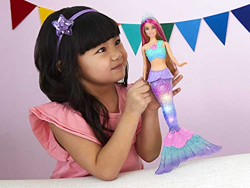 Barbie Dreamtopia Sirena con Coda che si Illumina, da 3 Anni, HDJ36