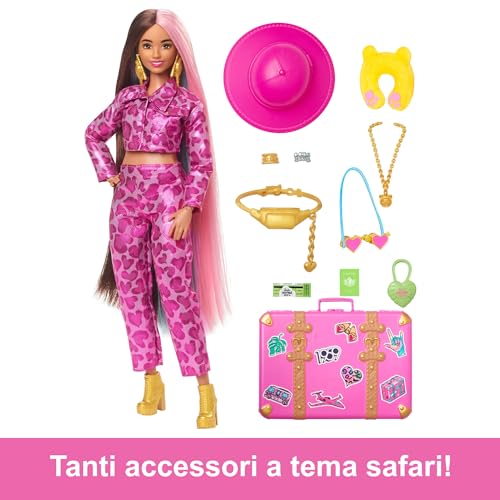 Barbie Extra Fly, Bambola con Look da Safari e Valigia, 15 Accessori Inclusi, HPT48
