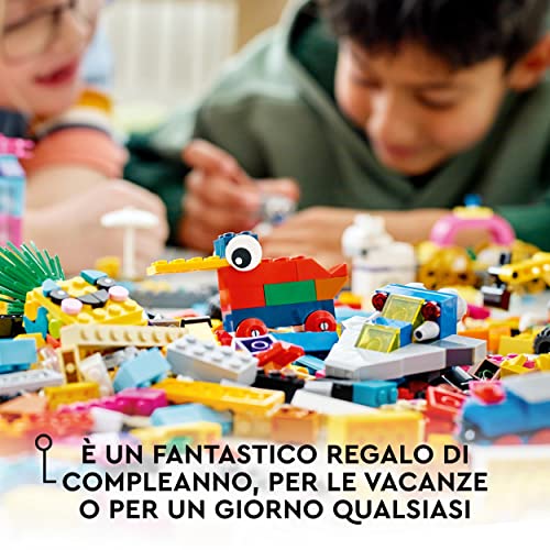 LEGO 11021 Classic 90 Anni di Gioco, Scatola con Mattoncini per 15 Costruzioni