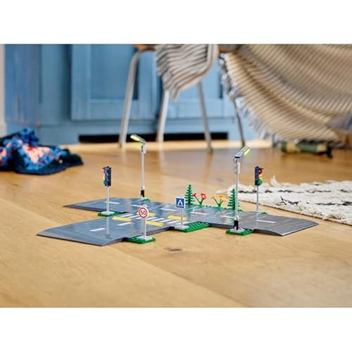 LEGO 60304 City Basi Stradali, Set di Basi per Strade