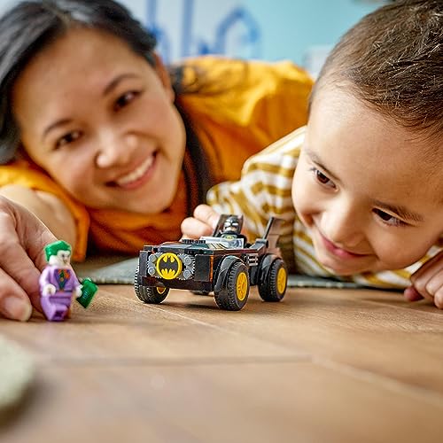 LEGO DC 76264 La Batmobile L'inseguimento del Joker