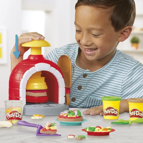 Play-Doh Kitchen Creations - La Pizzeria - Kit di pasta modellabile per bambini da 3 anni in su