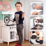 cucina giocattolo in legno per bambini