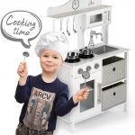 cucina giocattolo in legno per bambini