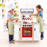 Cucina giocattolo multifunzione Hape