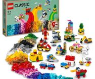 LEGO 11021 Classic 90 Anni di Gioco, Scatola con Mattoncini per 15 Costruzioni
