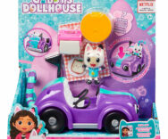 Gabby’s Dollhouse – La macchina di Carlita con Pandi Panda e accessori