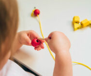 Giochi di motricità fine per bambini: una guida completa di attività